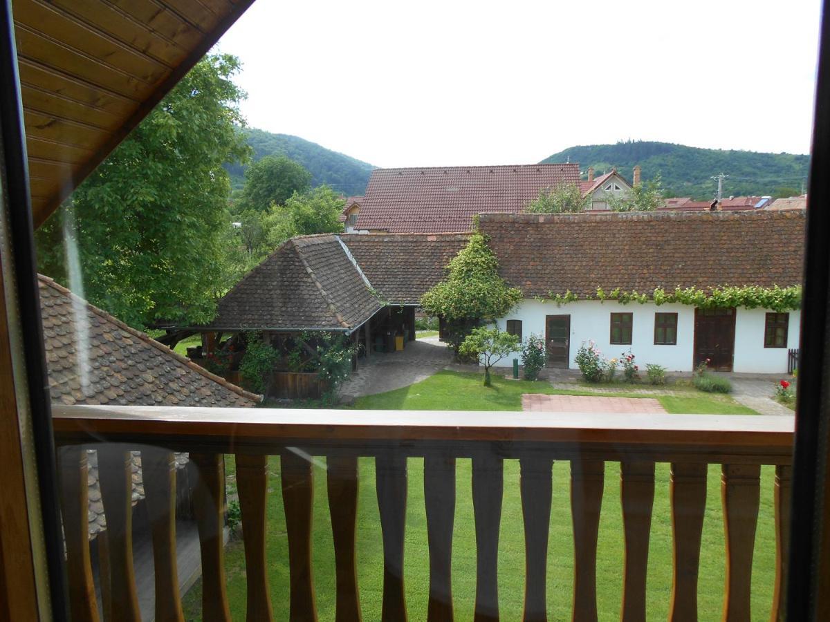 Casa Rudi & Ella Hotel Sălişte Buitenkant foto